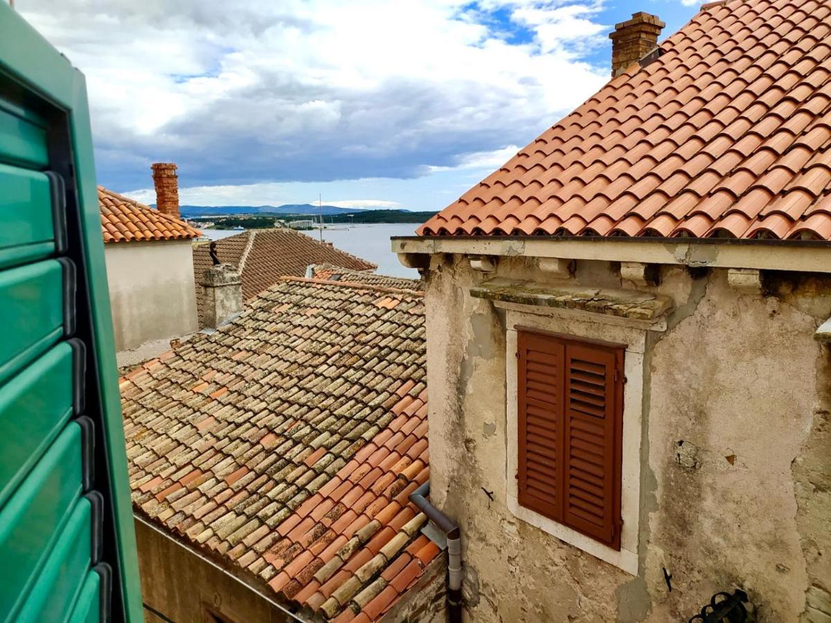 Old Stone House St Lawrence In The Heart Of Sibenik'S Old Town Apartment Exterior photo