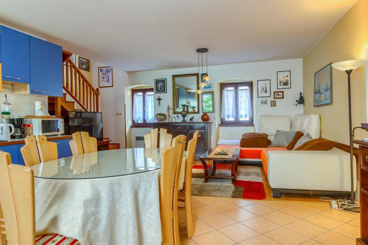 Old Stone House St Lawrence In The Heart Of Sibenik'S Old Town Apartment Exterior photo